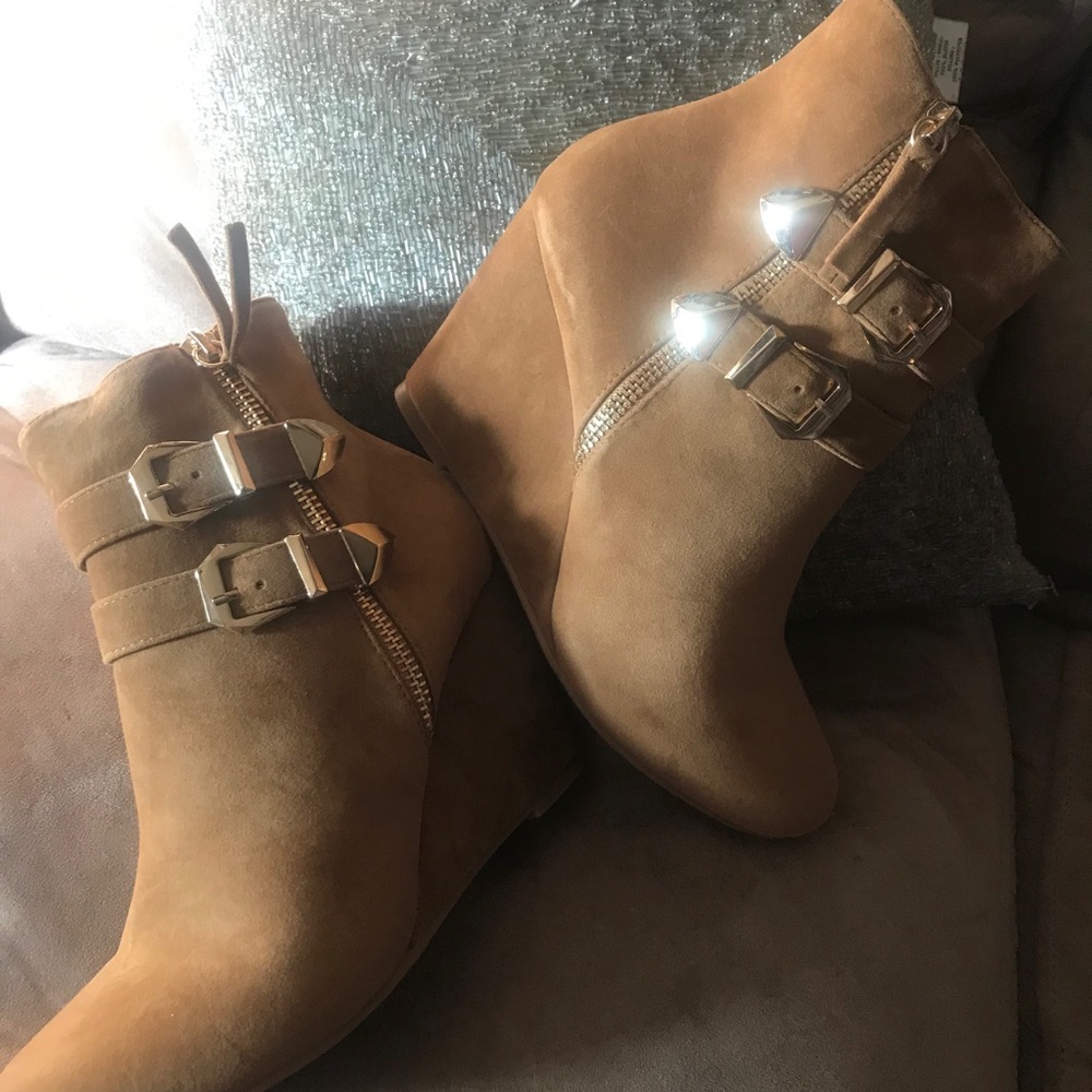 Tan wedge 21 - Picture 2 of 4